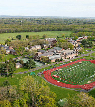 Boston College High School 鲁米斯查菲高中.jpg