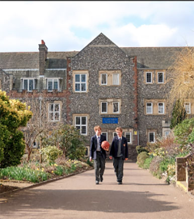 Boston College High School 圣奥尔本斯中学.jpg