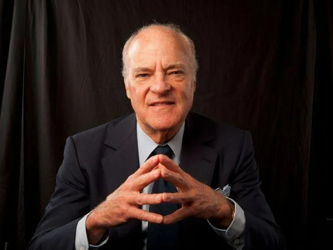 Henry R. Kravis.png