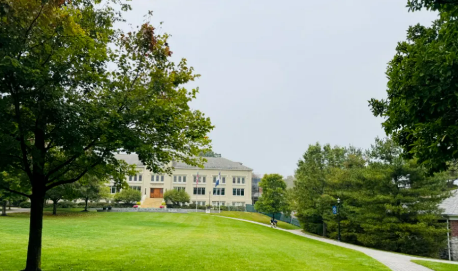 布莱尔学院